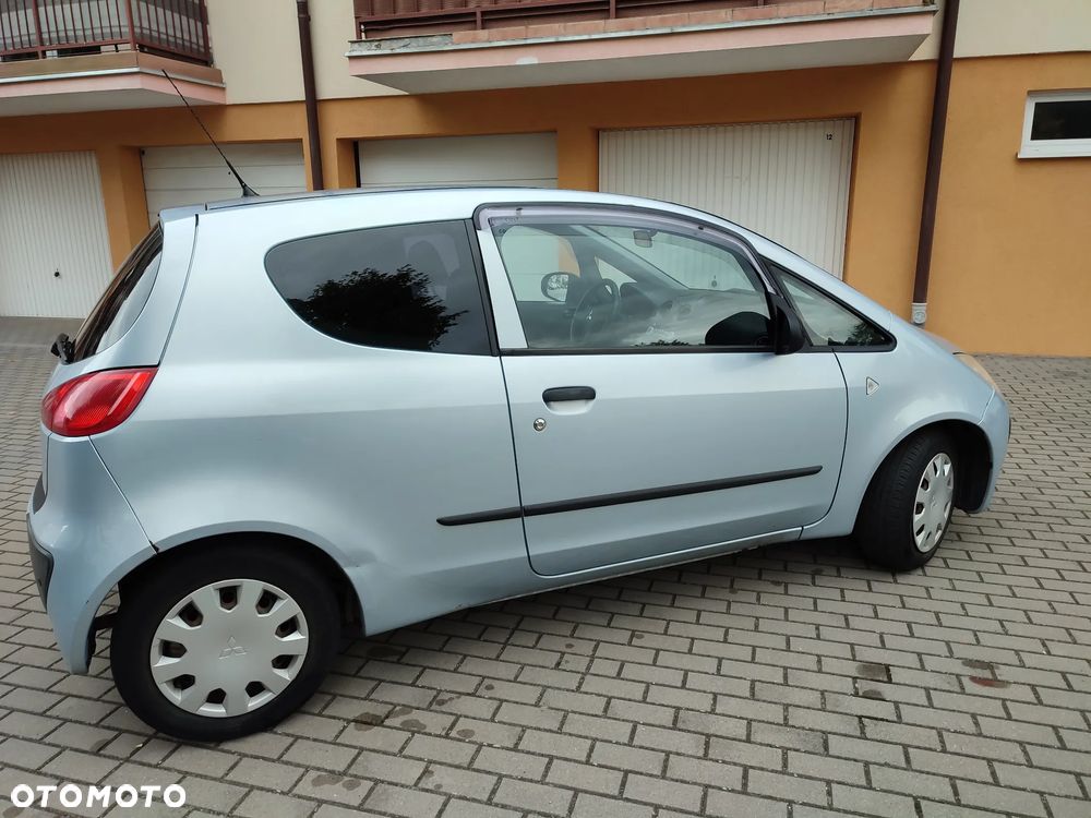 Mitsubishi Colt 1.1 - 3