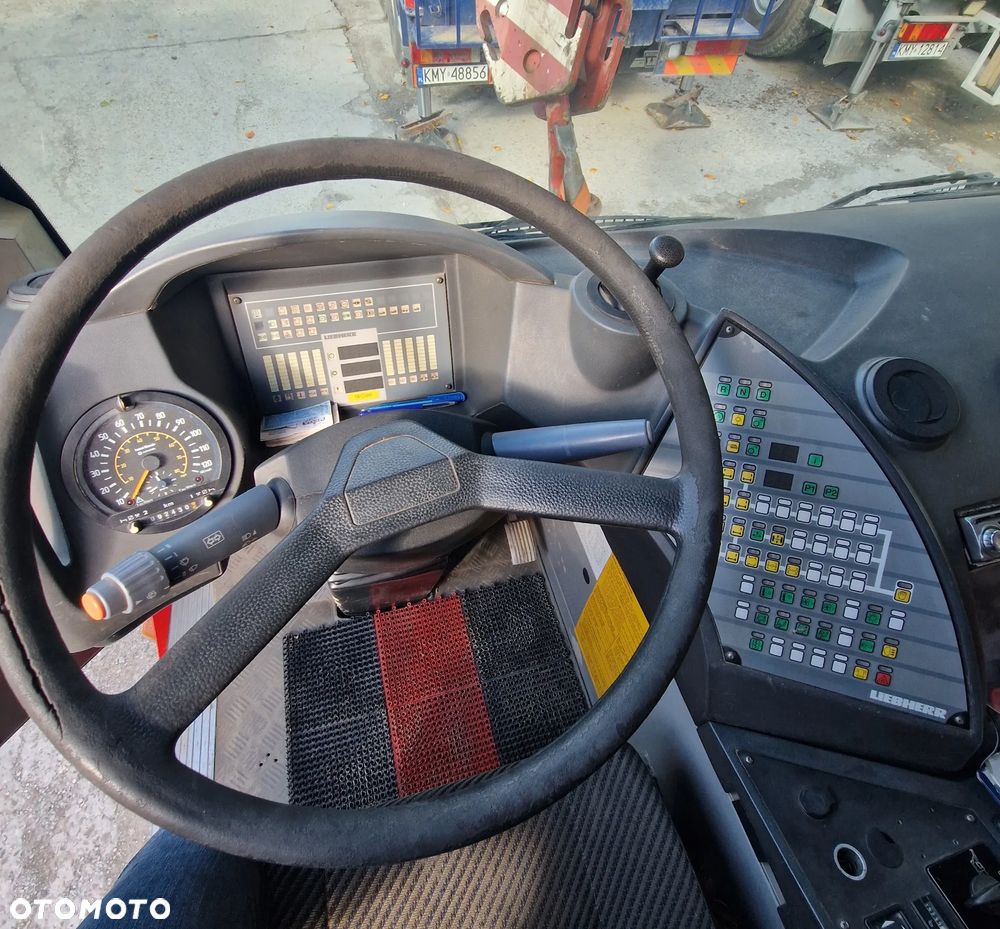 Liebherr LTM 1055/1 - 5