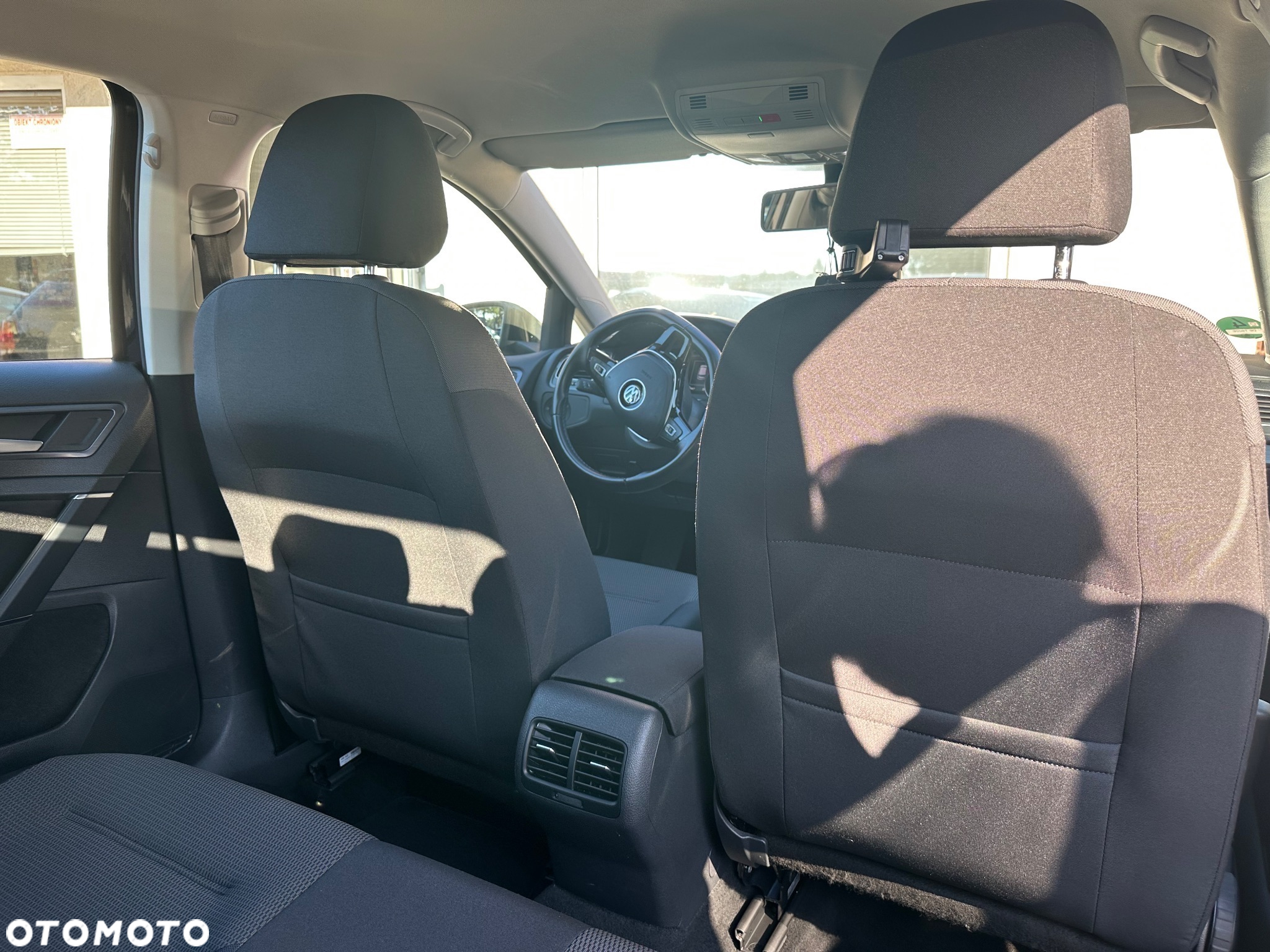 Volkswagen Golf e-Golf - 20