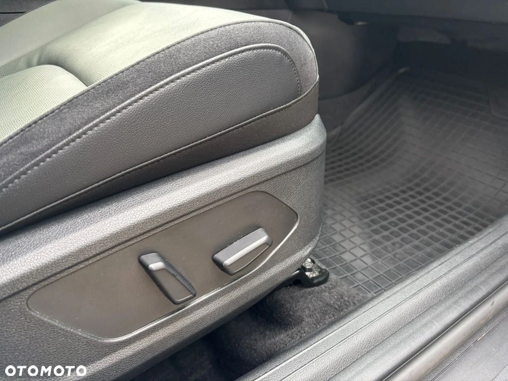 Kia Sportage 1.6 T-GDI Anniversary 2WD DCT - 27