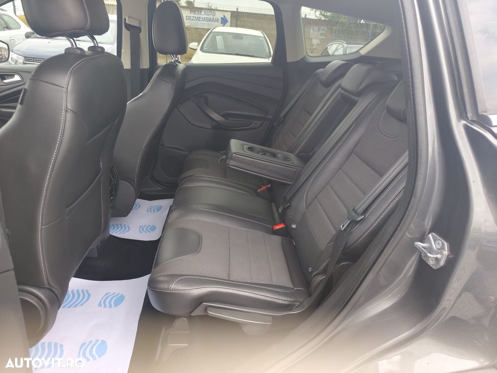 Ford Kuga 2.0 TDCi 4x4 Aut. Business Edition - 15
