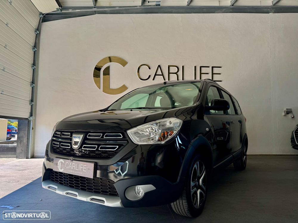 Dacia Lodgy 1.3 TCe Stepway 7L - 1