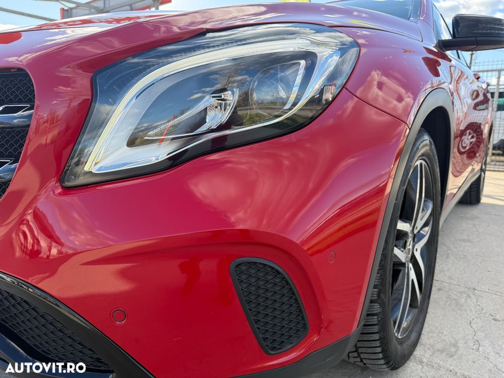 Mercedes-Benz GLA 200 d 4MATIC Aut. - 14