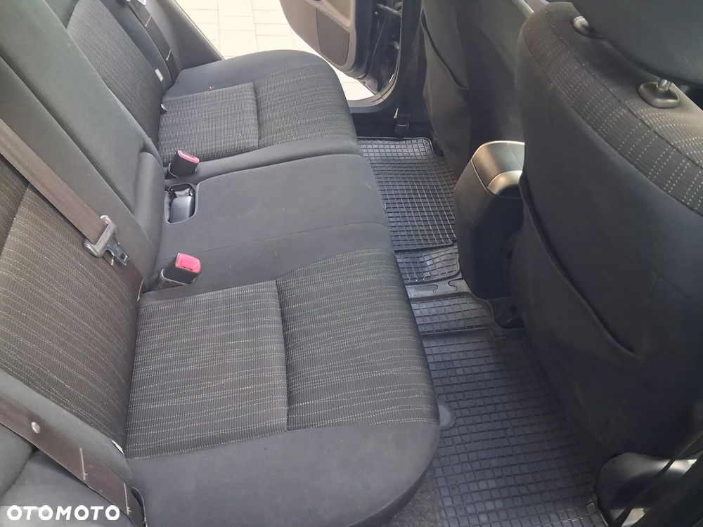 Toyota Auris 2.0 D-4D Luna - 12
