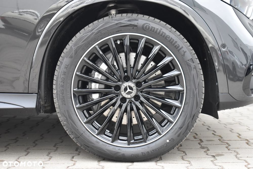Mercedes-Benz GLC - 9