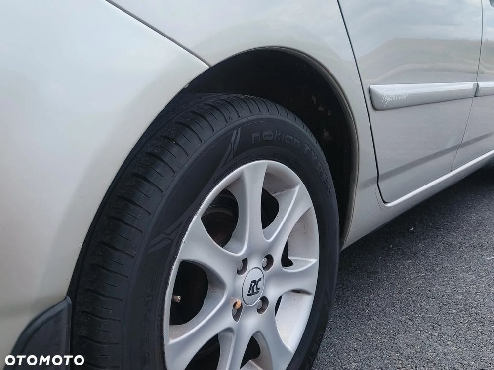 Toyota Corolla 1.4 D-4D - 20