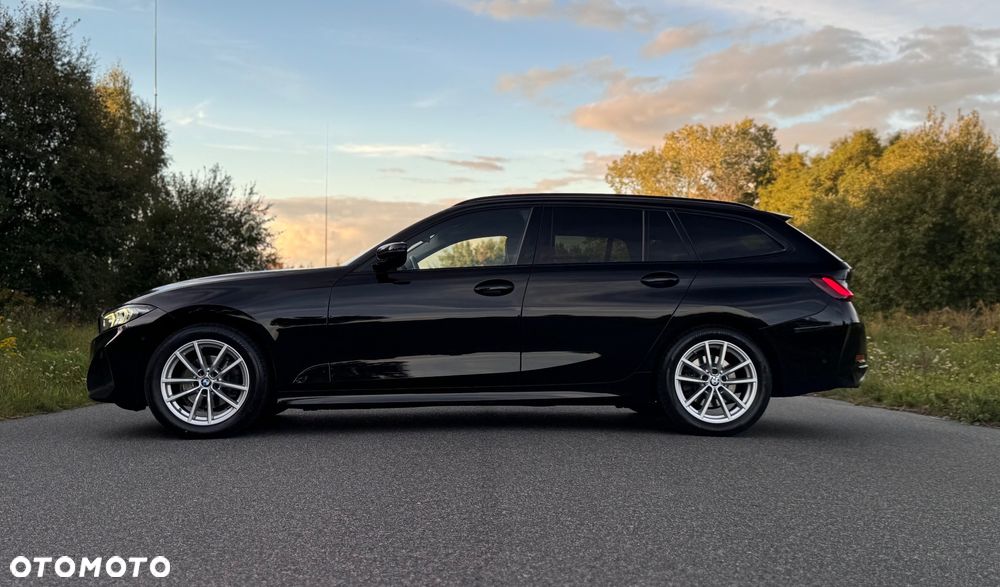 BMW Seria 3 318d Touring Sport Line - 14