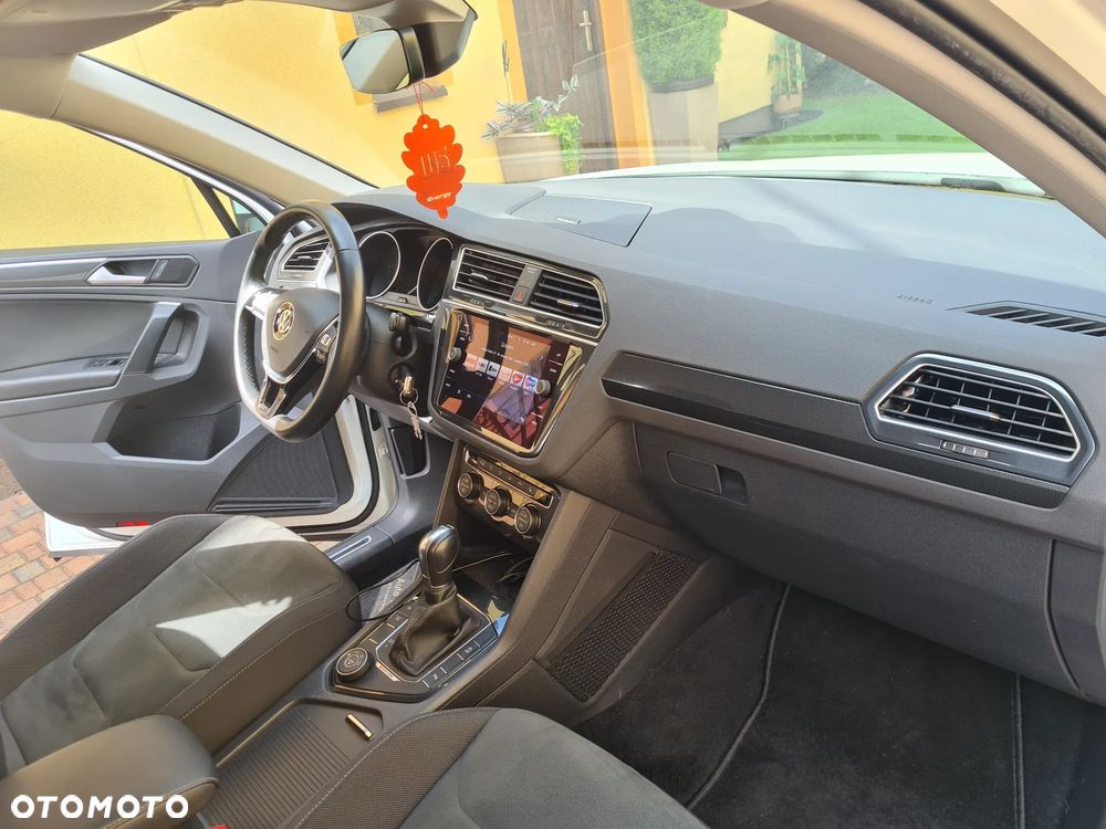 Volkswagen Tiguan 2.0 TDI SCR 4MOTION DSG Highline - 14
