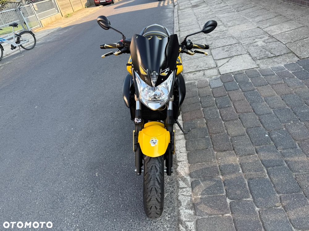Yamaha XJ - 2
