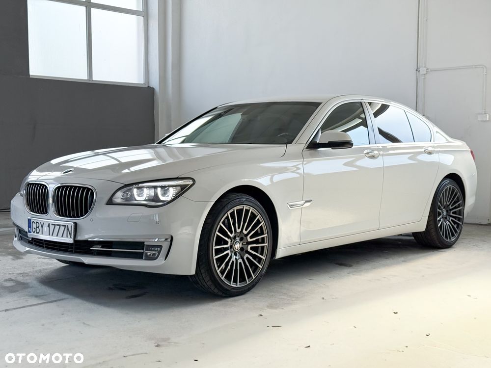 BMW Seria 7 730d - 4