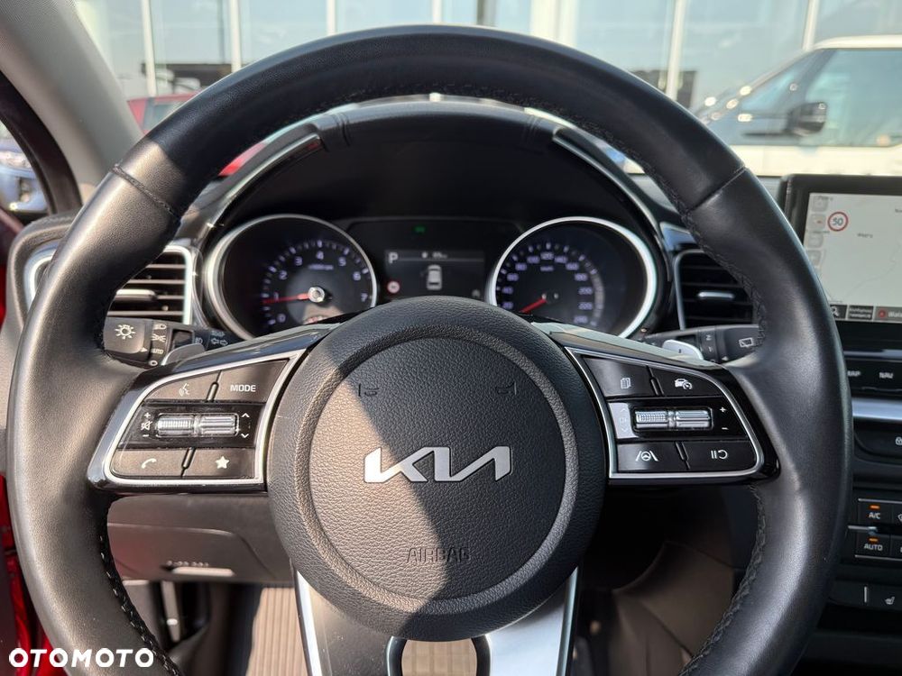 Kia Ceed 1.5 T-GDI Tribute DCT - 17
