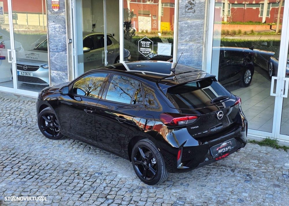 Opel Corsa 1.2 T GS - 2