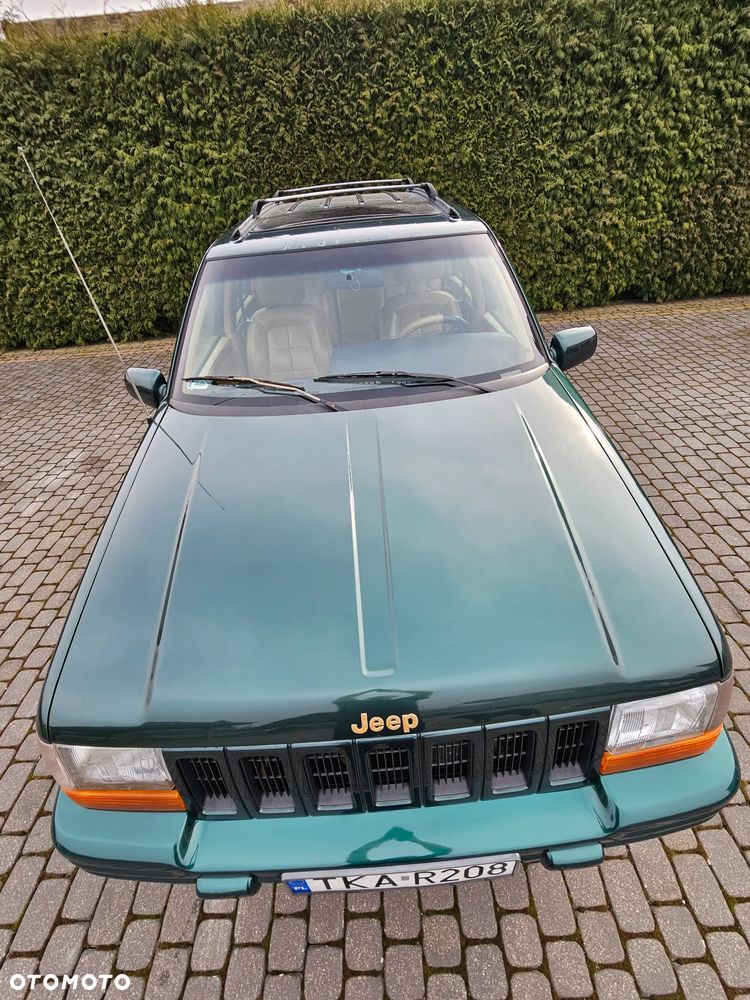 Jeep Grand Cherokee - 18
