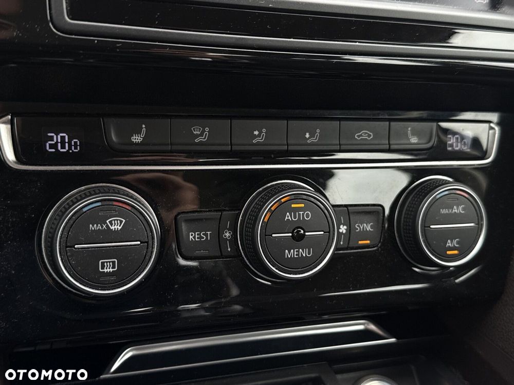Volkswagen Passat 1.8 TSI BMT Highline DSG - 22