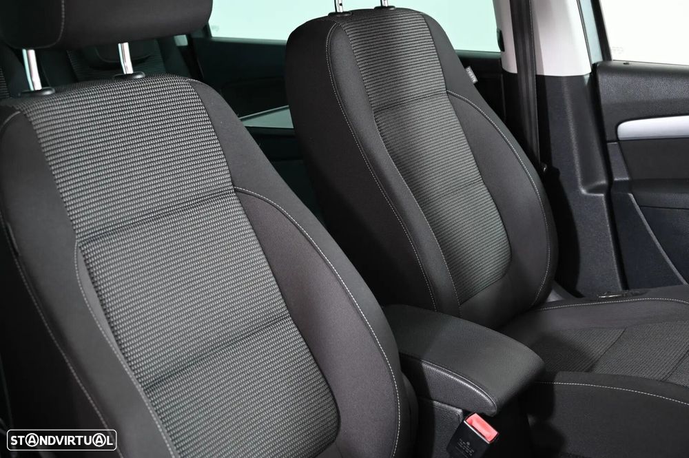 VW Sharan 2.0 TDI Confortline - 25