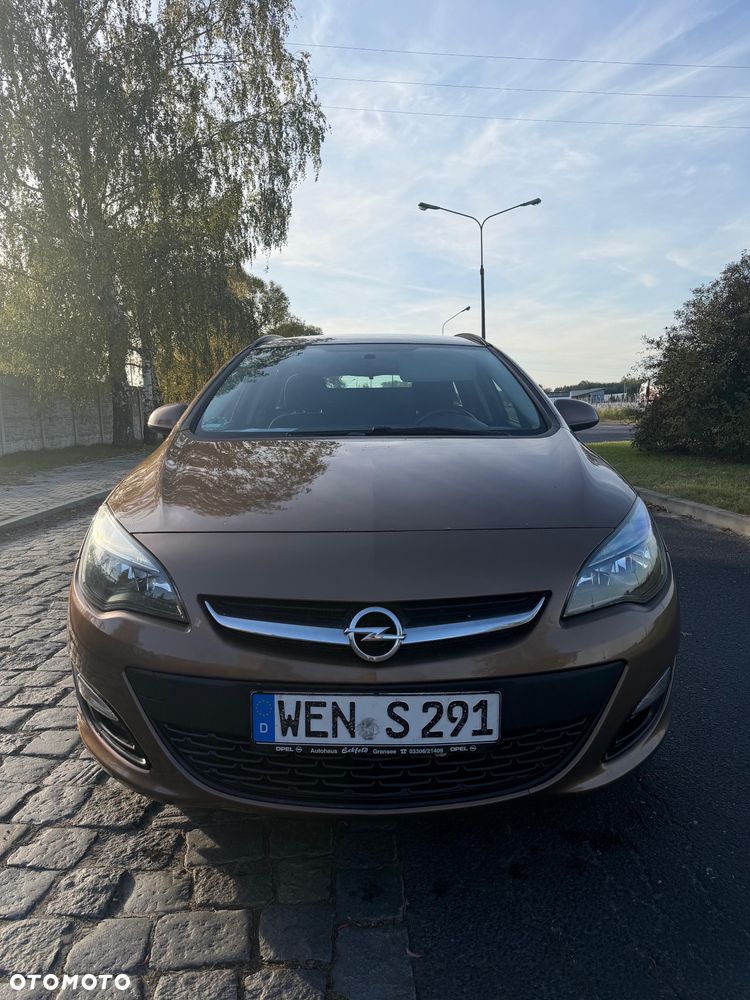 Opel Astra 1.6 - 12