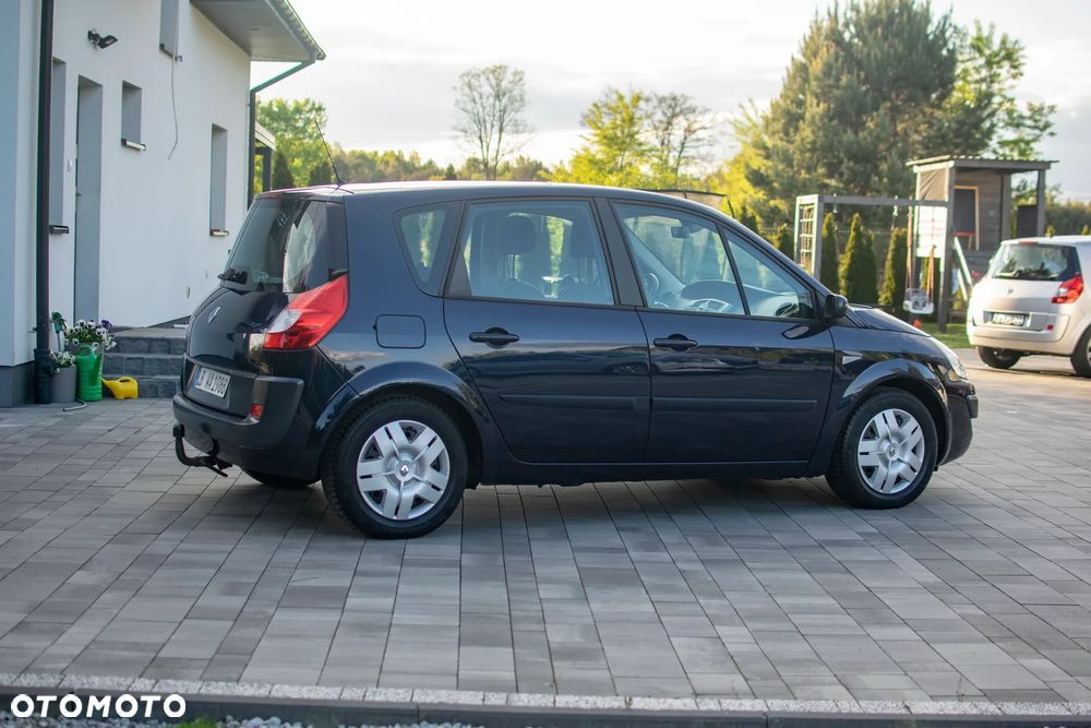 Renault Scenic - 13