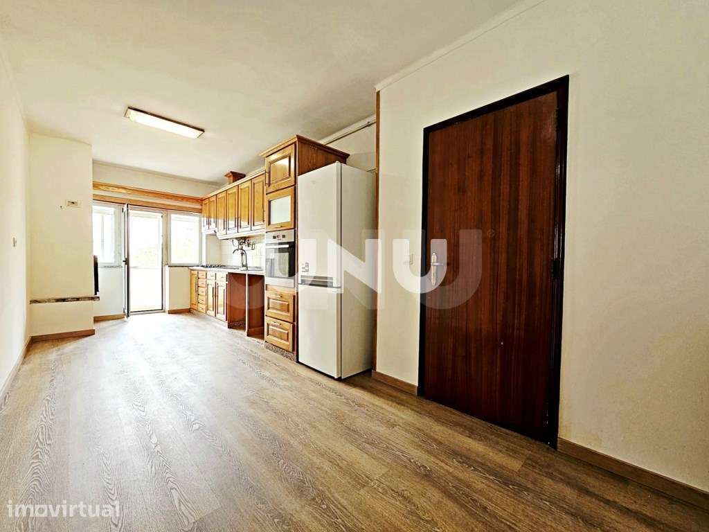 Apartamento T2 - A 2 minutos do centro da cidade de Viseu - Grande imagem: 2/17