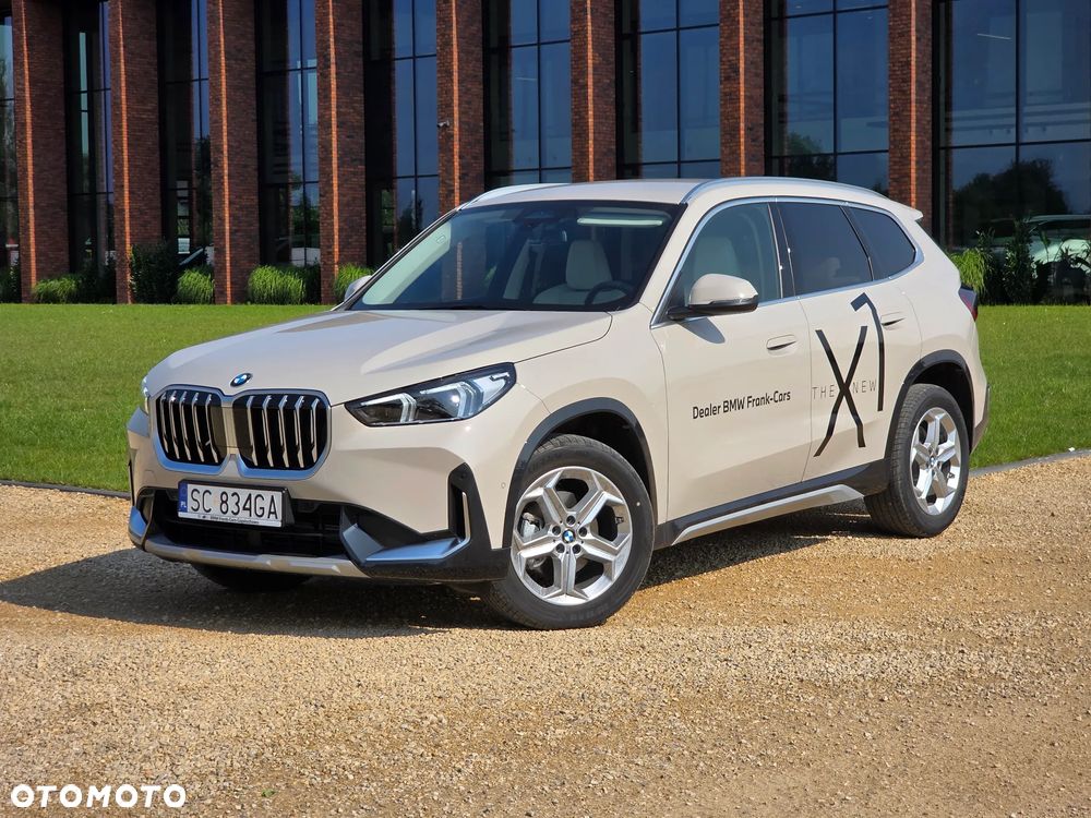 BMW X1 sDrive18i xLine - 3