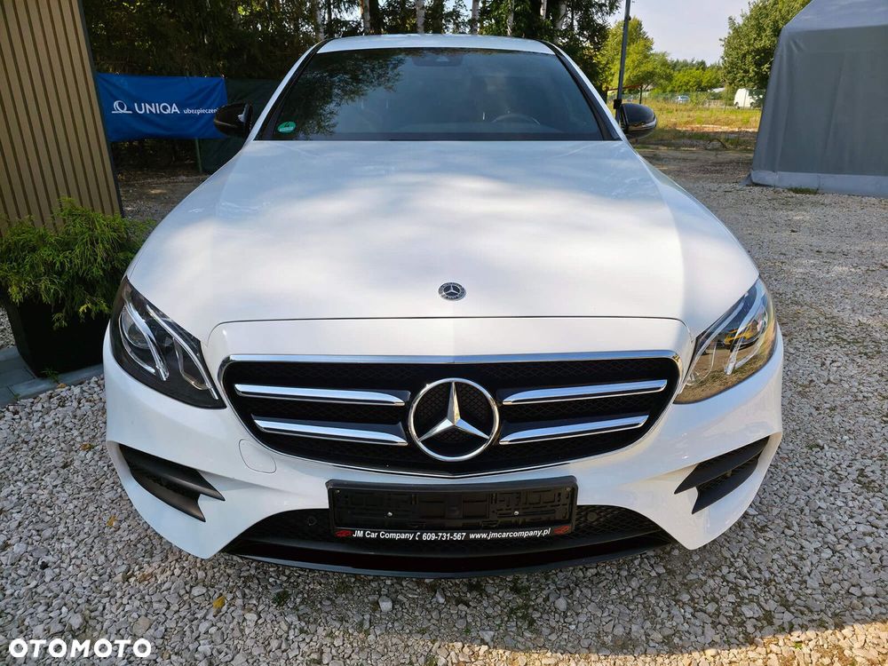 Mercedes-Benz Klasa E - 9