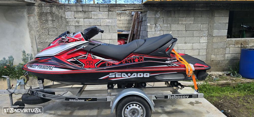 Sea-Doo GTX-4 TEC SUPERCHARGED - 8