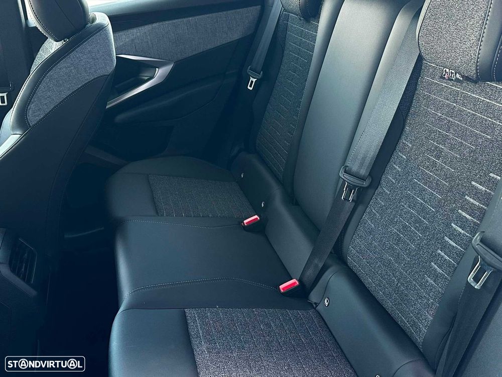 Peugeot 3008 - 16