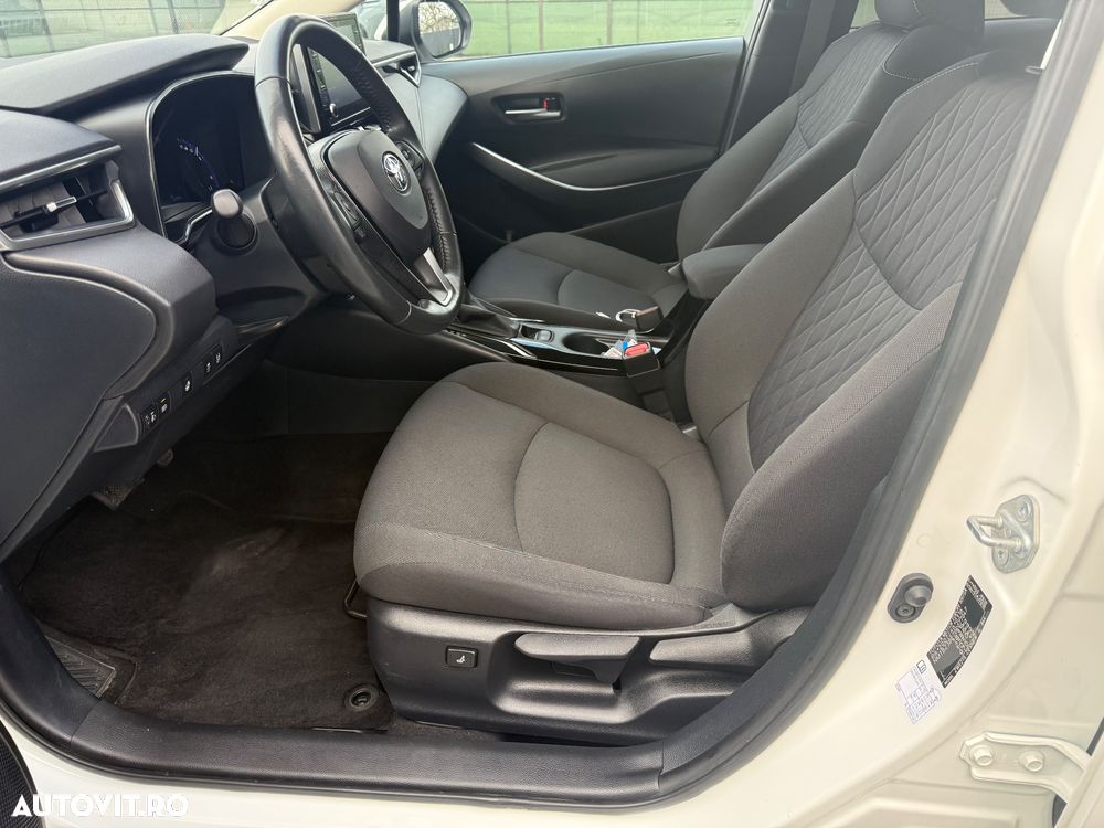 Toyota Corolla 1.8 HSD Dynamic - 15