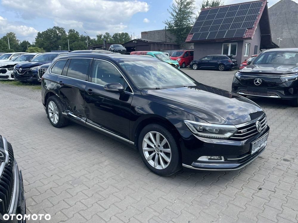 Volkswagen Passat Variant 2.0 TDI SCR 4Motion DSG Highline - 3