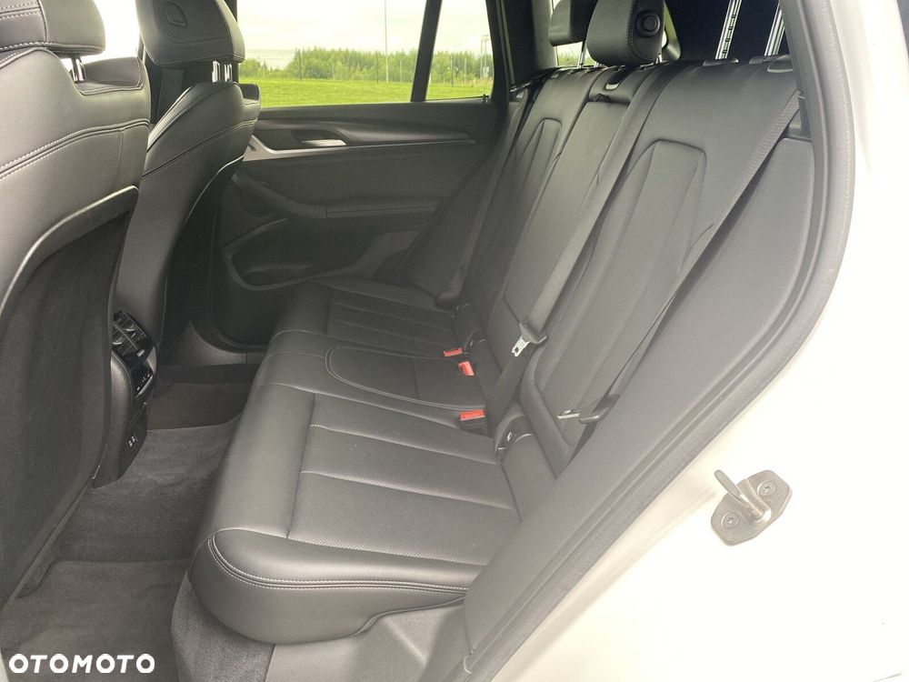 BMW X3 - 13