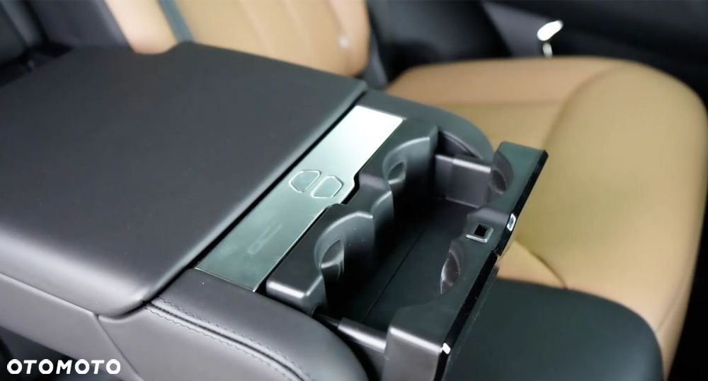 Land Rover Range Rover Sport S 3.0 D300 mHEV Dynamic SE - 26