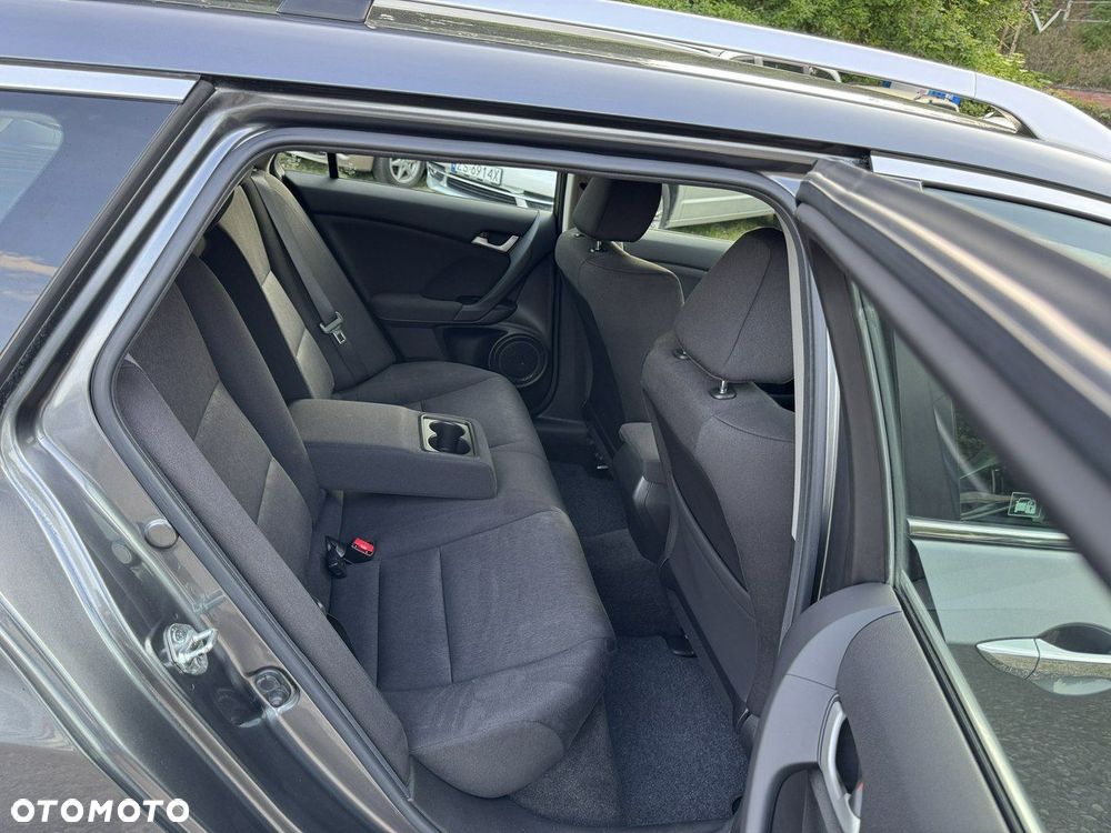 Honda Accord - 16