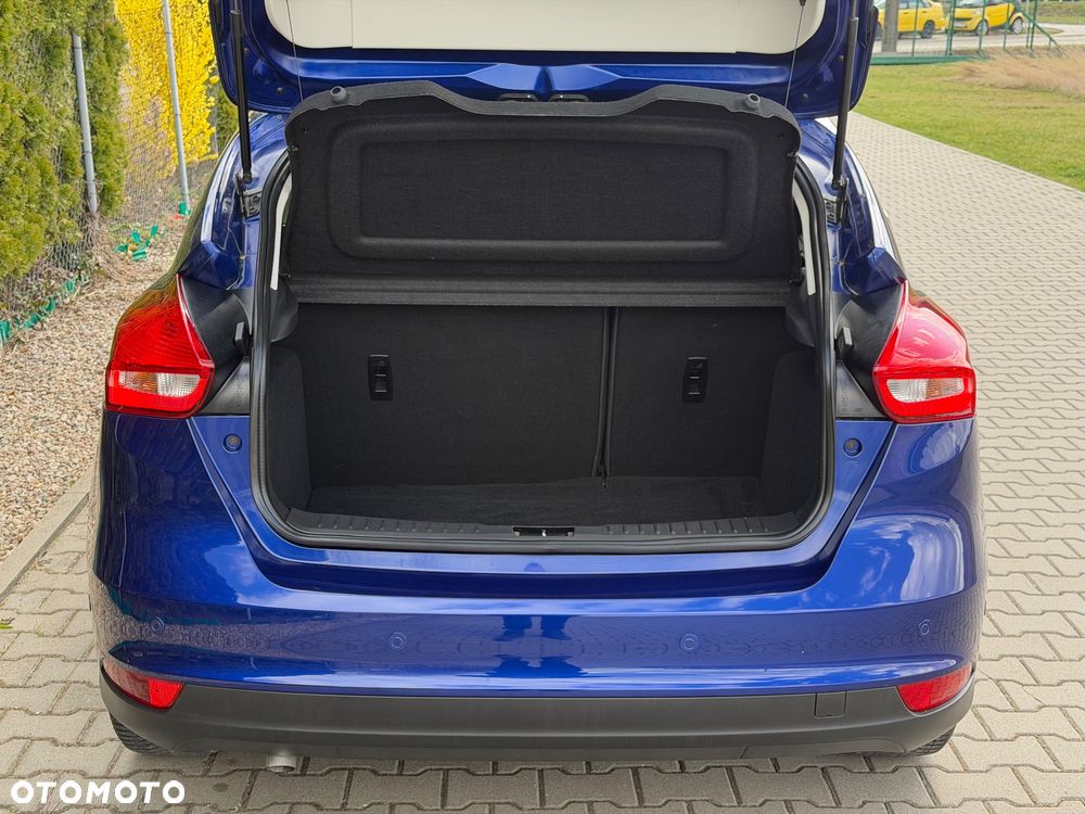 Ford Focus 1.0 EcoBoost Titanium - 16