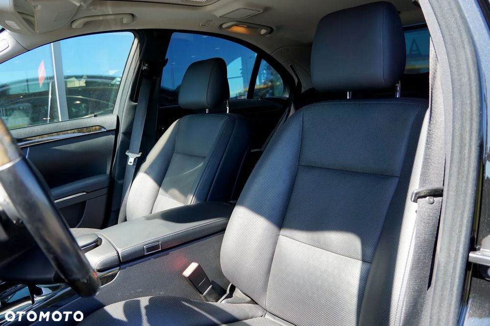 Mercedes-Benz Klasa S 500 7G-TRONIC - 16