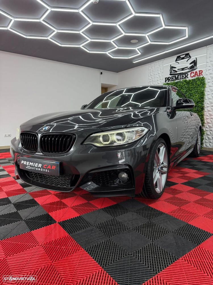 BMW 220 d Coupe Pack M - 1
