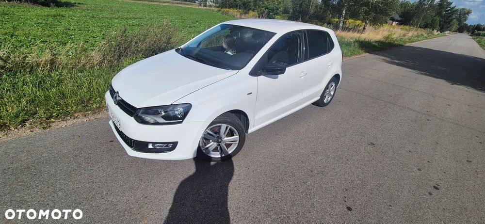 Volkswagen Polo 1.6 TDI MATCH - 9