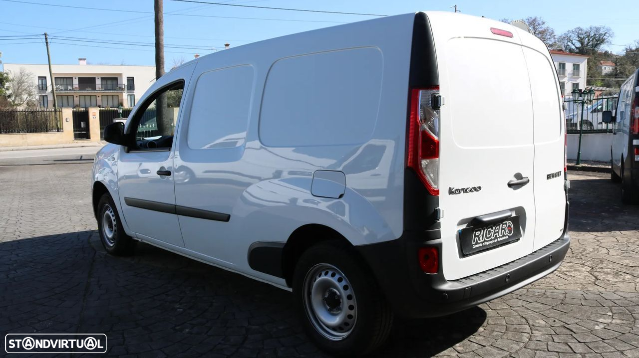 Renault Kangoo 1.5DCI BUSINESS MAXI LONGA - 2