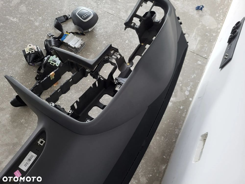AUDI A6 C6 LIFT DESKA KONSOLA AIRBAG PASY CZARNA SOUL 4 RAMMIENNA KOMPLET - 3