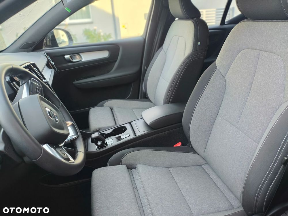 Volvo XC 40 T2 Core - 22