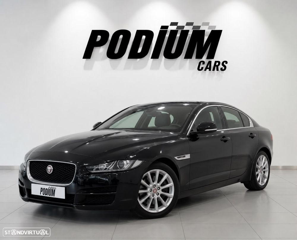 Jaguar XE 2.0 D Prestige AWD Aut. - 2