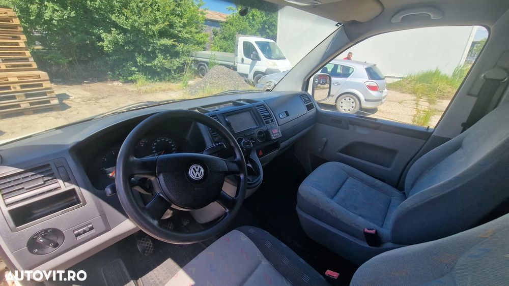 Volkswagen Transporter - 8