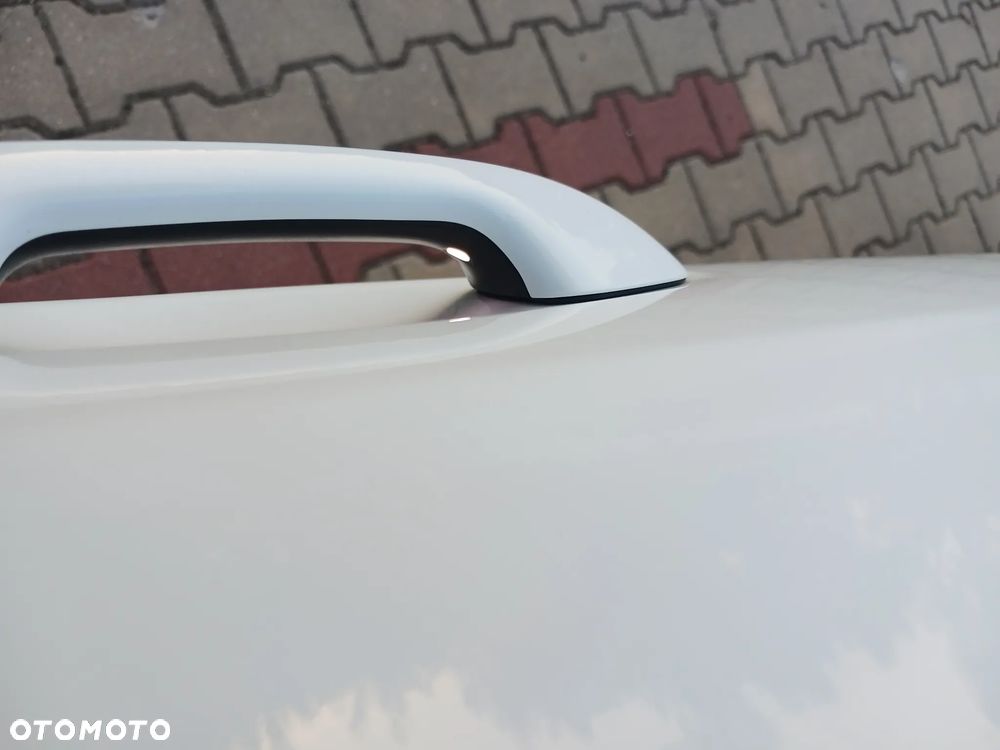 Kia Ceed 1.6 CRDi mHEV L Business Line - 33