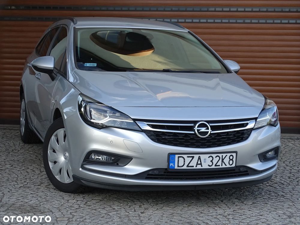 Opel Astra 1.6 D Start/Stop Automatik Innovation - 27