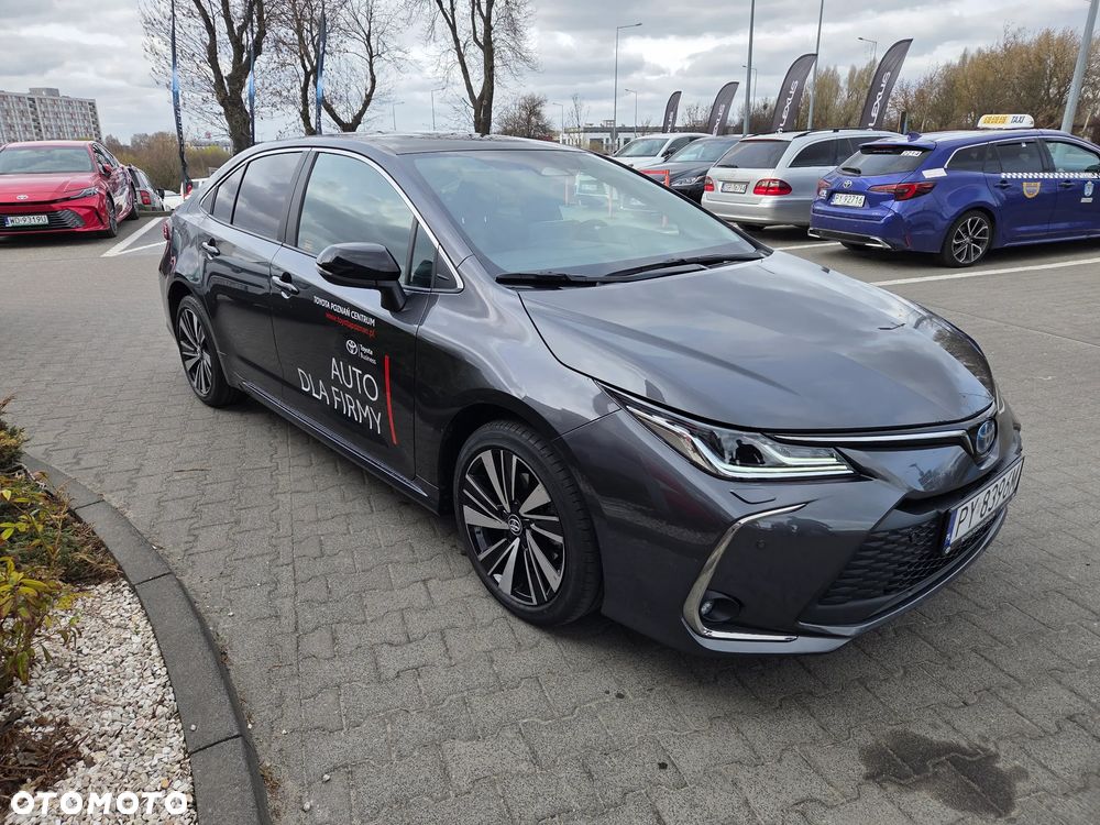 Toyota Corolla - 4