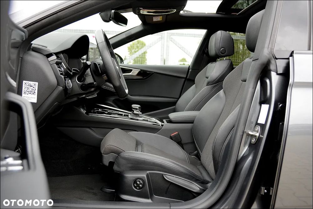 Audi A5 Sportback 40 TFSI S tronic S line business - 19