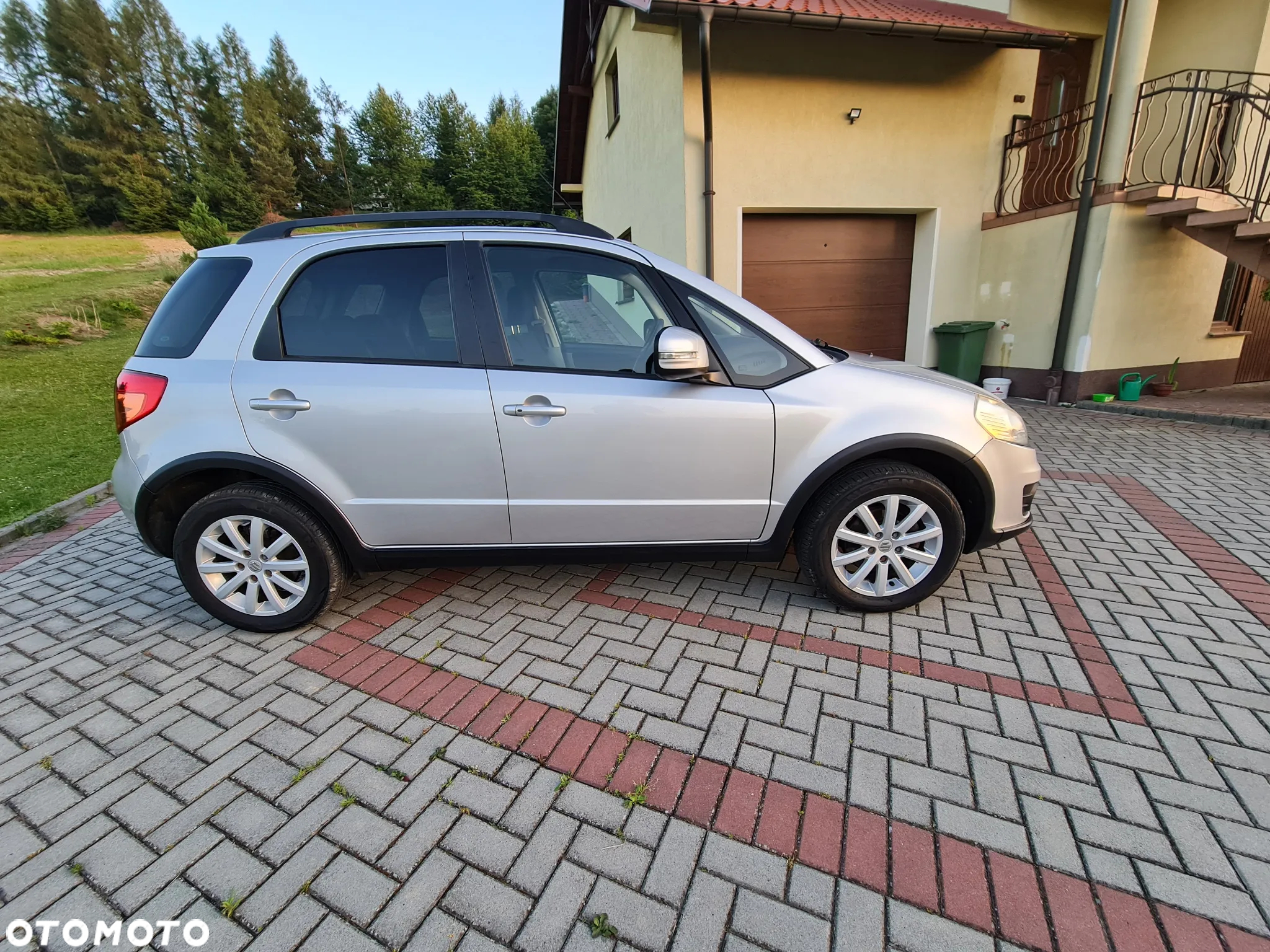 Suzuki SX4 - 4