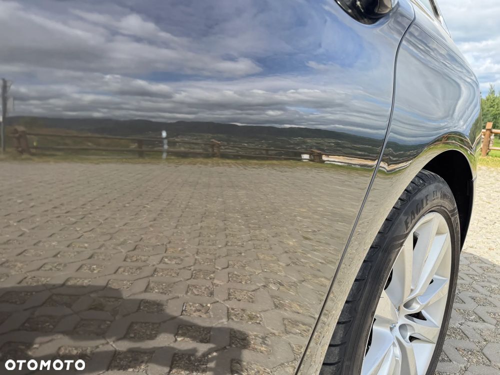 BMW Seria 5 525d xDrive - 19