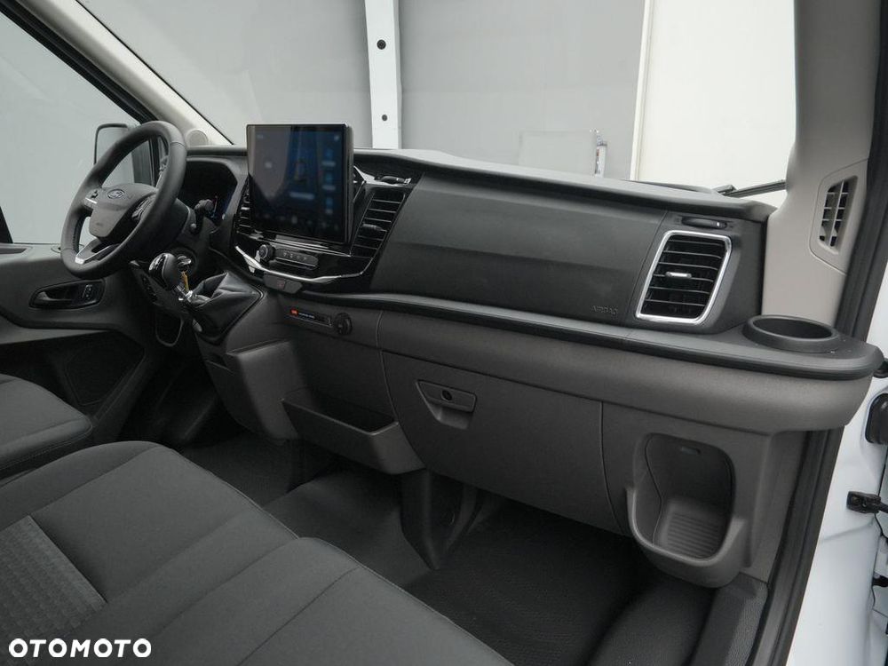 Ford Transit L3H2 Van 165KM Trend - 17