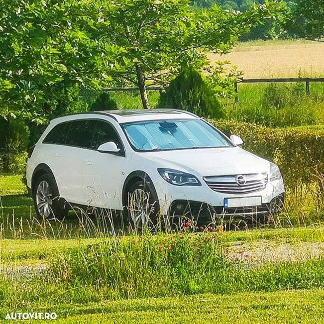 Opel Insignia 2.0 Bi Turbo CDTI 4x4 Country Tourer Aut. - 3