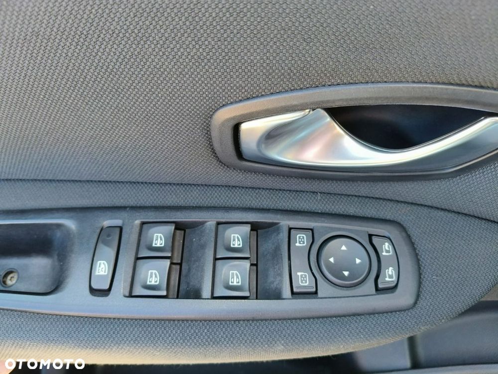 Renault Scenic 1.4 16V TCE TomTom Edition - 13