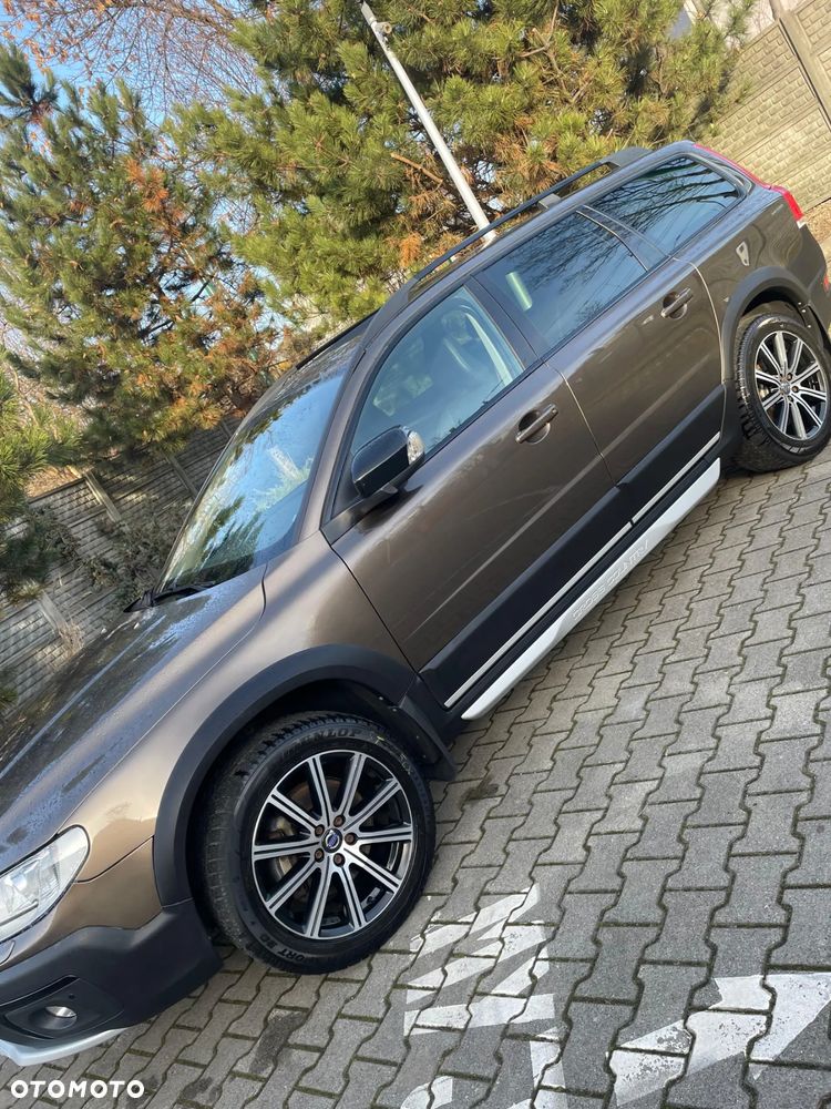 Volvo XC 70 D5 AWD Summum - 6